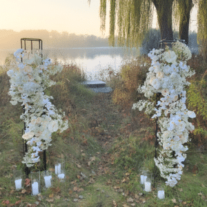 Traubogen "Sรคulen" in Schwarz