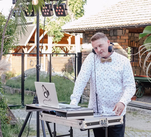 DJ Mathias Wolf